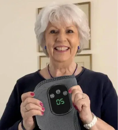 RejuvaCare FootRenew user Linda R. ~Texas, USA